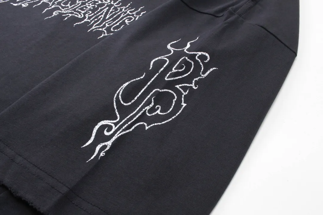 【 . Quality】BALENCI*GA/ .2024New Arrival LOGO T 。 . Authentic ， ！ ZP 。 260 ， . ， ，。 。Classic LOGO ， ， 。 . ， ， ， OS . Same Style ：BL 233303 ：Black, White，Yellow， Blue Size：XS L